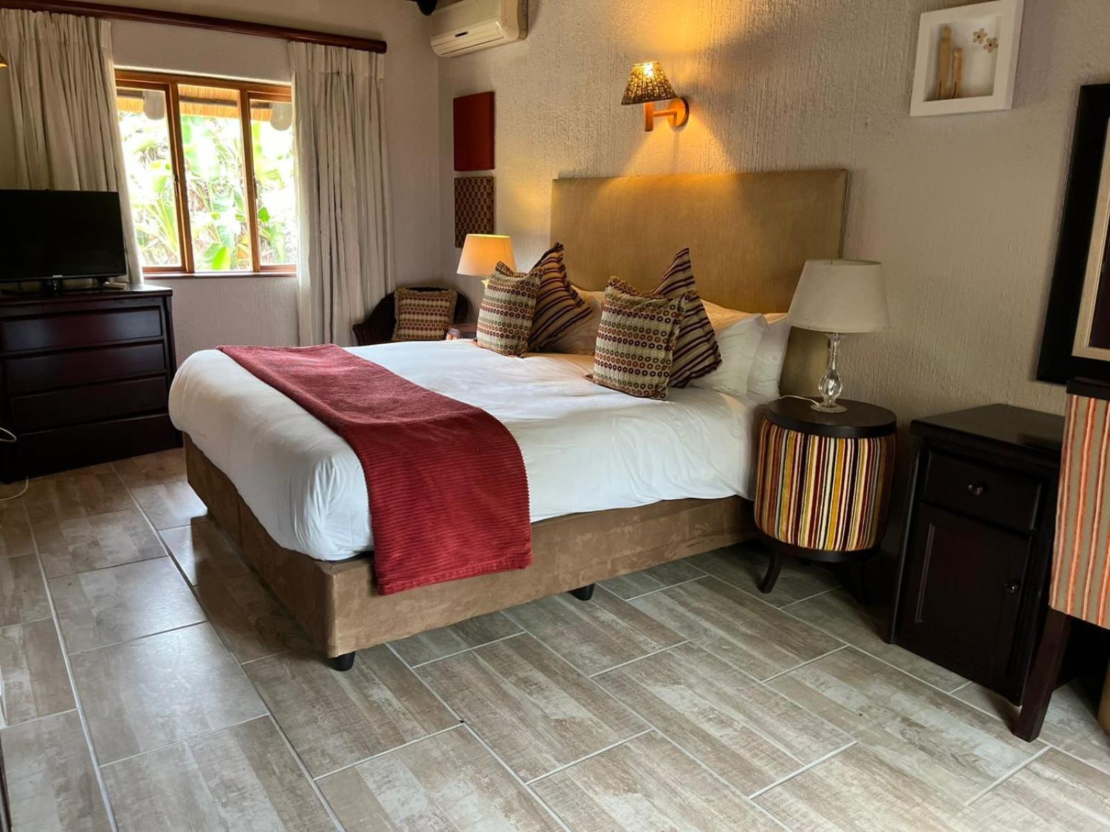 Dreamy 3 Bedroom Villa On The Edge Of The Sabie River In Kruger Park Lodge ヘイジービュー エクステリア 写真
